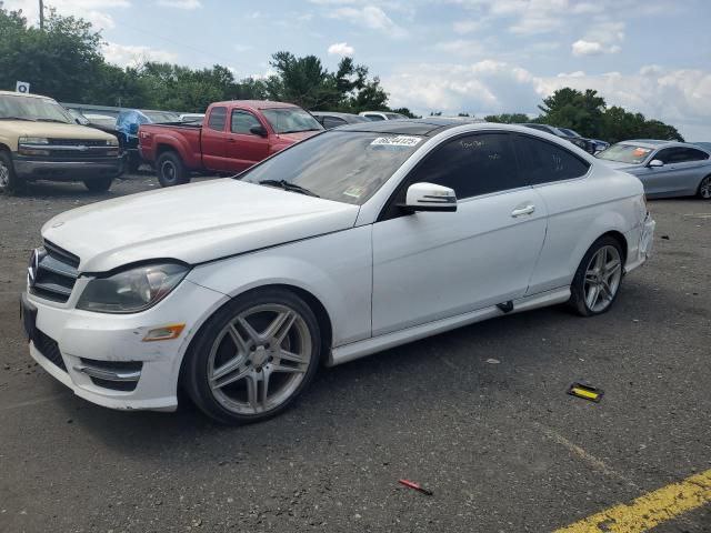 MERCEDES-BENZ C 250 2013 машинокомплект из США с пробегом